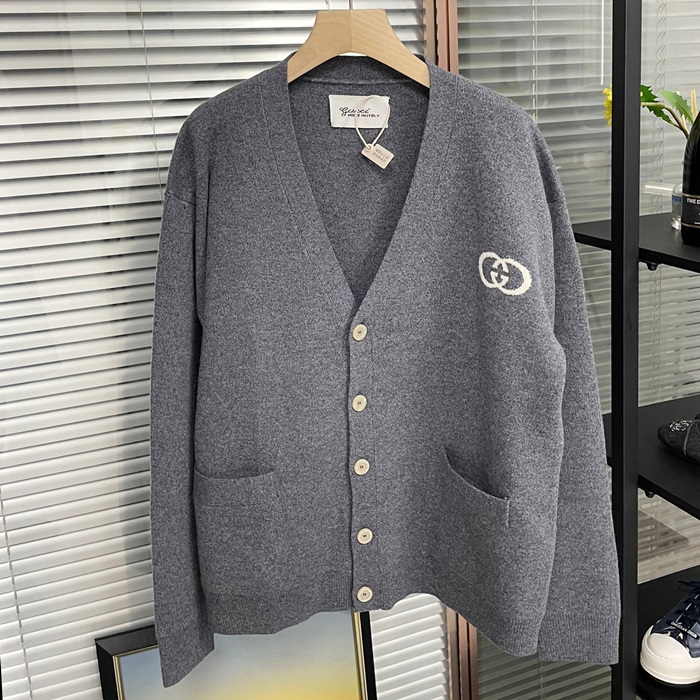 グッチ メンズ グレー Vネック カーディガン -Gray  - guc496x