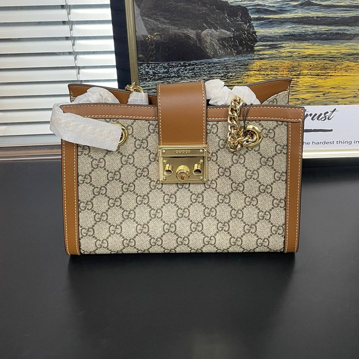 グッチ レディース ブラウン Padlock ショルダーバッグ - Brown - gu474x