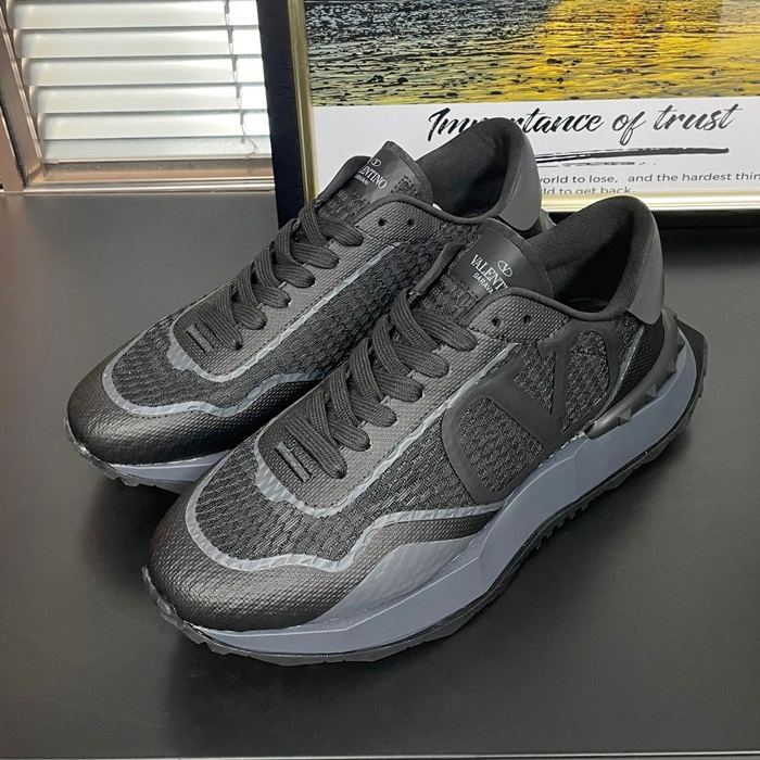 ヴァレンティノ メンズ ネットランナー ブラック スニーカー  -   - va320x