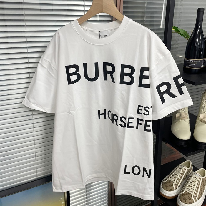 バーバリー メンズ ホワイト 半袖Tシャツ - White  - buc339x
