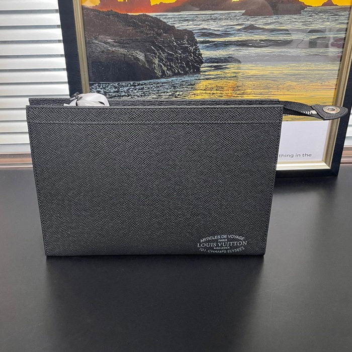 Pochette Voyage27cm - ルイヴィトンポシェット ボヤージュ ユニセックス クラッチバッグ M30395,LOUB1809,27cm,ブラック