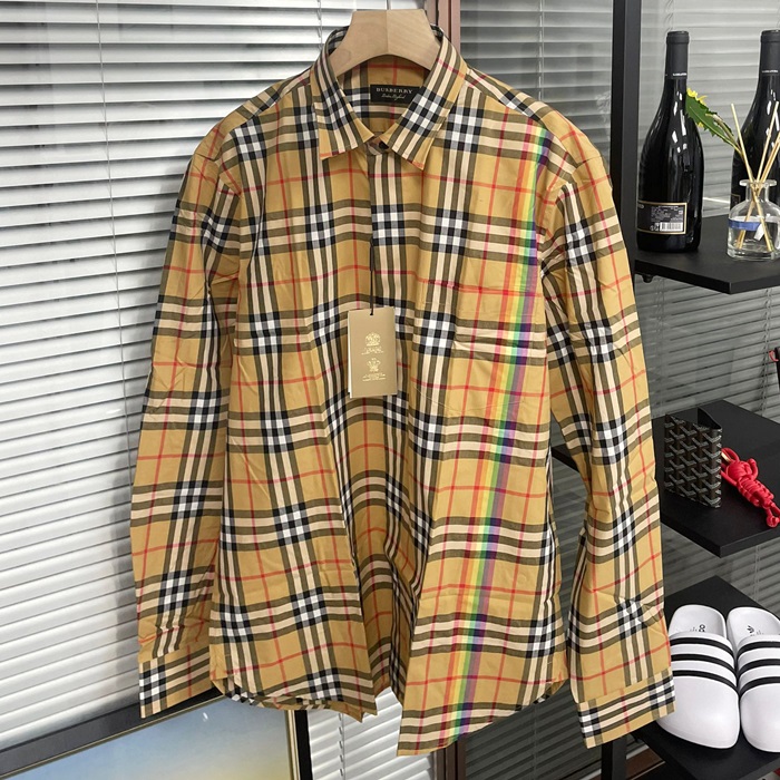 Burberry Slim Fit shirt - バーバリーメンズ ヴィンテージ LOGO スリムフィット コットン シャツ Bur1008x.キャメル