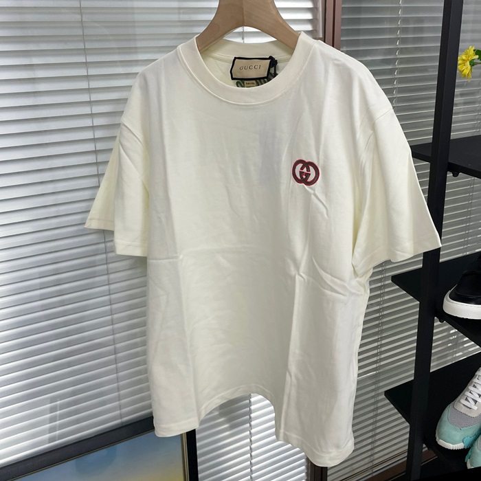 グッチ ユニセックス アイボリー クルーネック 半袖Tシャツ -Ivory Short sleeved  - gu916x