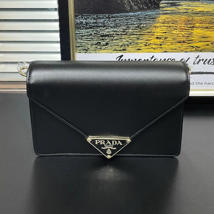 プラダ レディース ブラック クロスバッグ - - pr209x