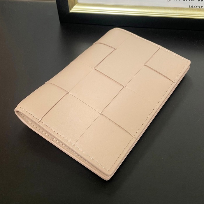 ボッテガヴェネタ メンズ ベージュ パスポート 財布 - Passport - bvw170x