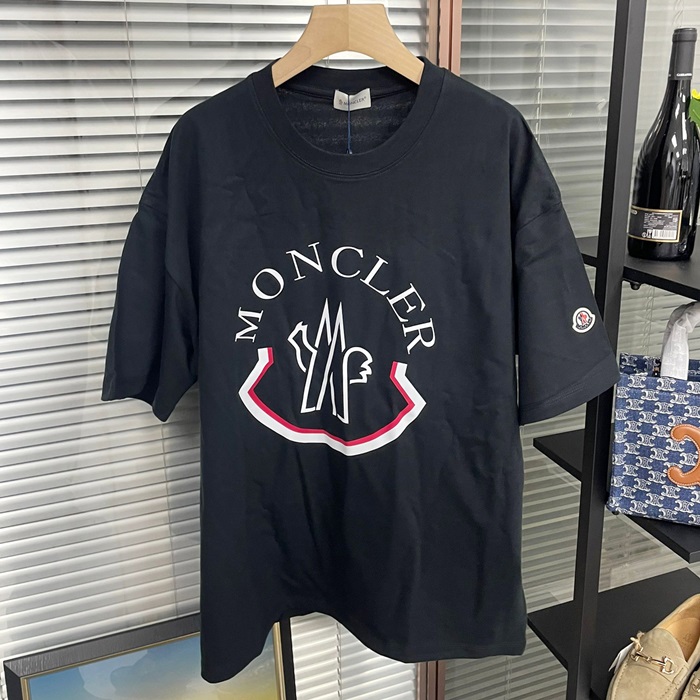 モンクレール メンズ ブラック 半袖Tシャツ -  - moc436x