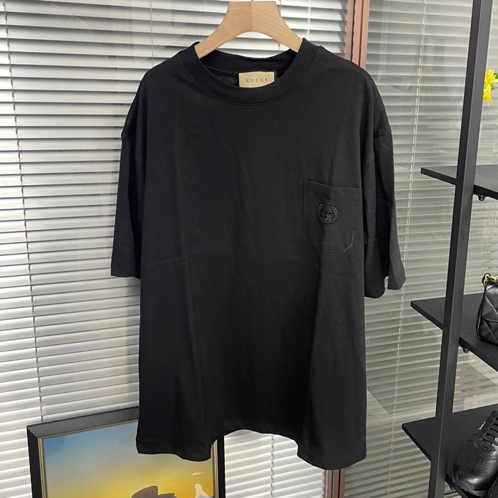 グッチ メンズ ブラック 半袖Tシャツ - - guc624x