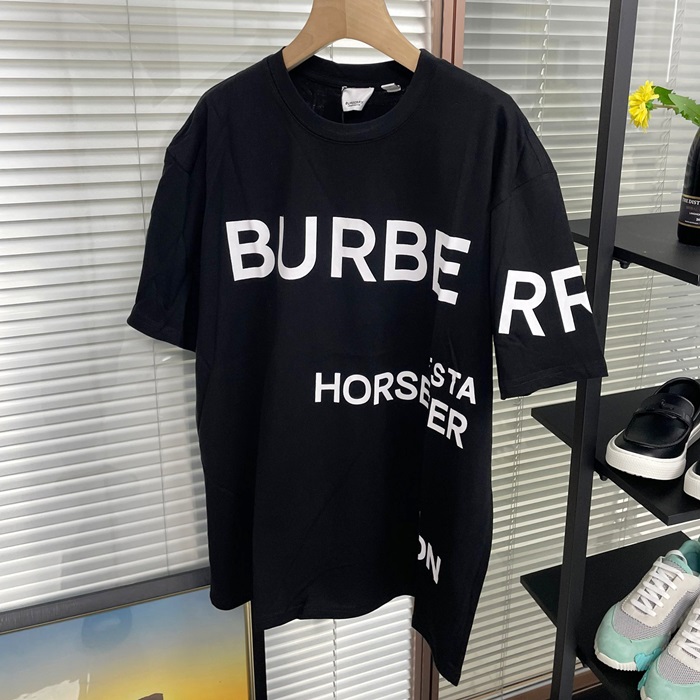 バーバリー メンズ ブラック 半袖Tシャツ -  - buc338x