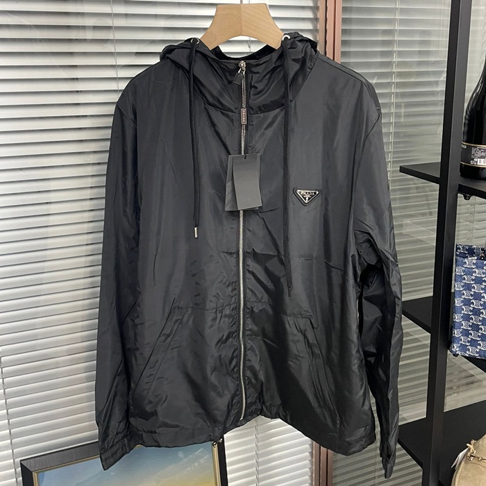 プラダ メンズ カジュアル ジャケット -- prc551x