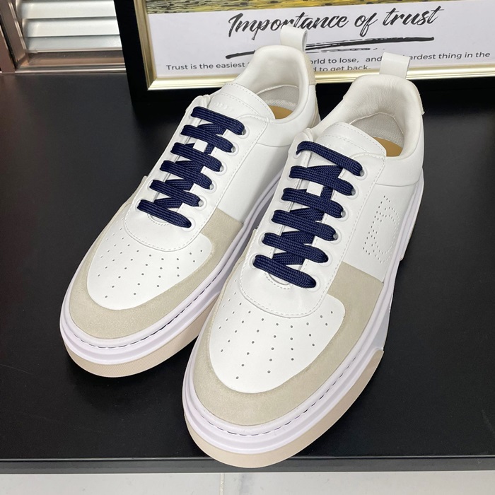 フェラガモ メンズ ホワイト スニーカー - Ferragamo White  - fer383x