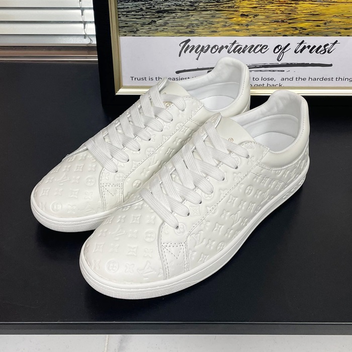 ルイヴィトン メンズ ホワイト スニーカー -  White  - lv37x