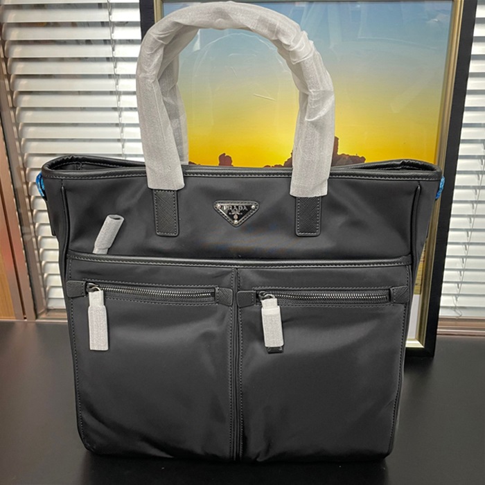 プラダ メンズ ブラック ブリーフケース -  - pr141x