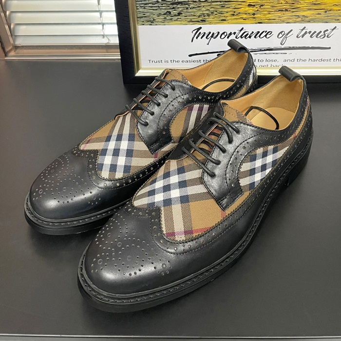 バーバリー メンズ ヴィンテージ チェック パネルレザーダービー ブラック シューズ  - Oxford - bu301x
