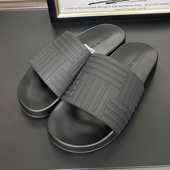 ボッテガヴェネタ ユニセックス スライド ブラック スリッパ  - Bottega Veneta - bv186x