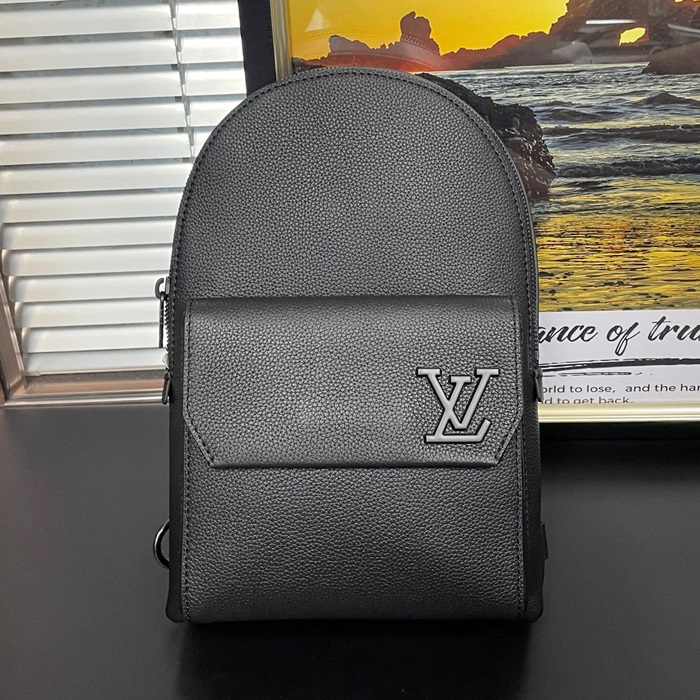 ルイヴィトン メンズ パイロットスリングバック M23736 -  Pilot Sling - lvb1843x