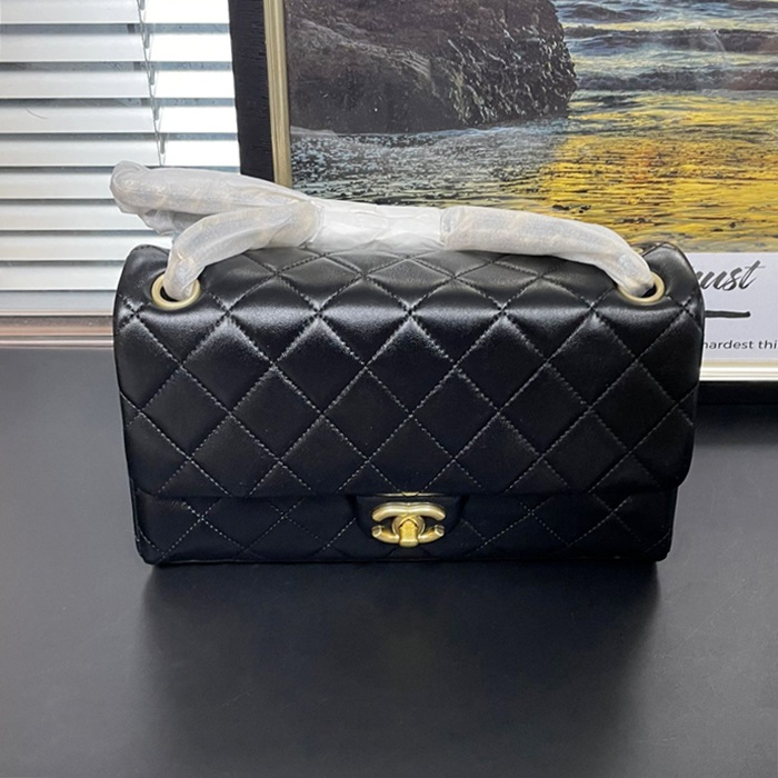 シャネルレディース ブラック クロスバッグ - - ch426x