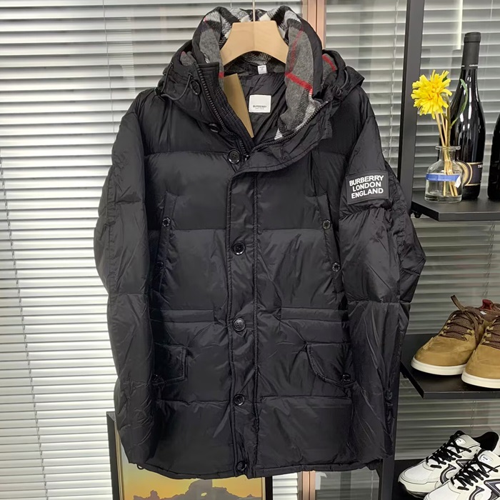 バーバリー メンズ ブラック グースダウン ロングパディング - Padding - bu31x