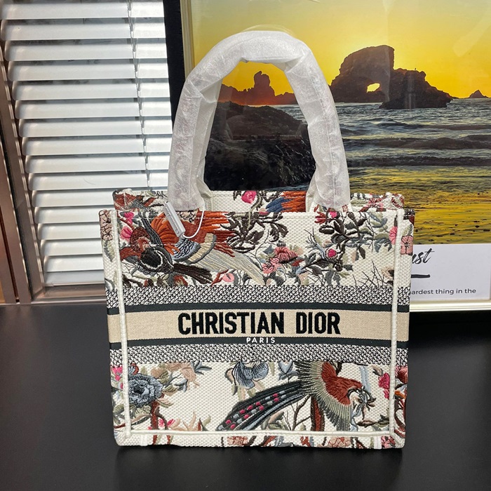 ディオール レディース ホワイトブークトート -   White - dib759x