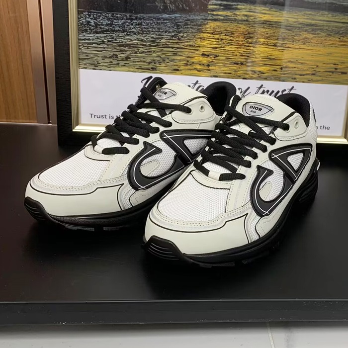 ディオール ユニセックス ホワイト スニーカー - White  - dis1471x