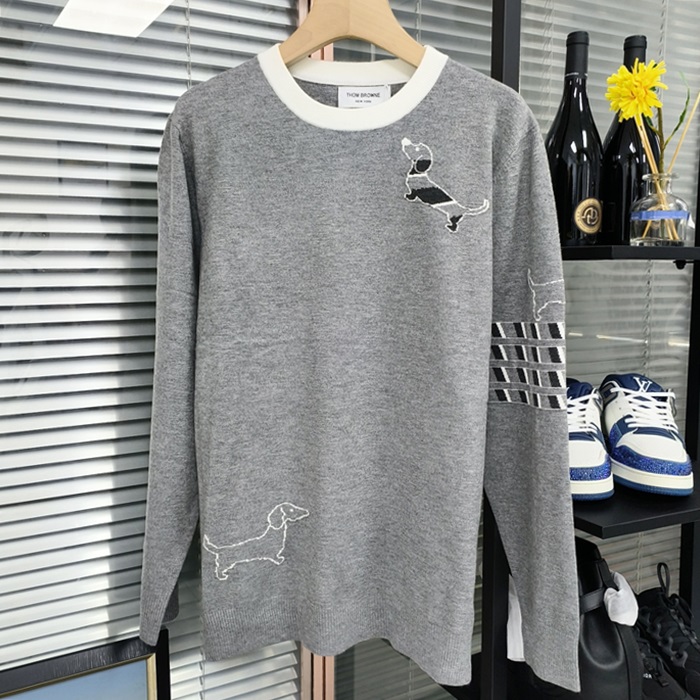 トムブラウン メンズ ラウンドネックニット - Knitwear - thc3025x