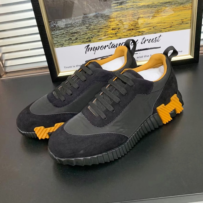 エルメス ユニセックス バウンシング ブラック スニーカー  -  - he331x