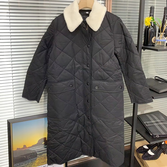 バーバリー レディース ブラック ダウン コート -   - bur04576x