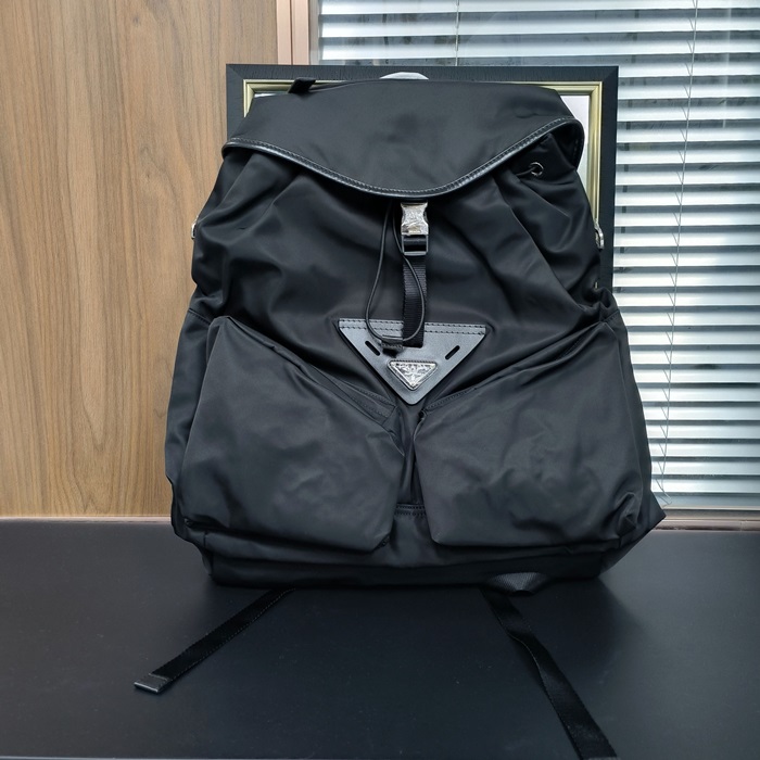 プラダ メンズ ブラック バックパック -  - pr912x