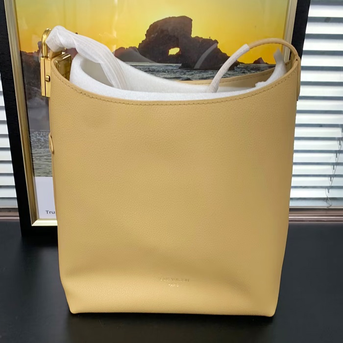 ルイヴィトン レディース ロー キーホーボ PM M25353 - Low Key Hobo PM - lvb2442x