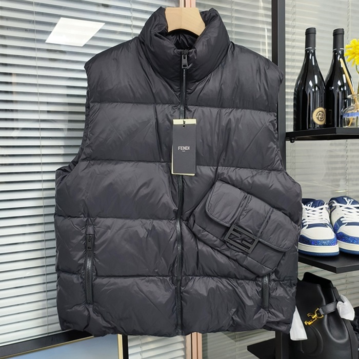フェンディ メンズ ブラック グースダウン リバーシブル ベスト - Best - fe540x
