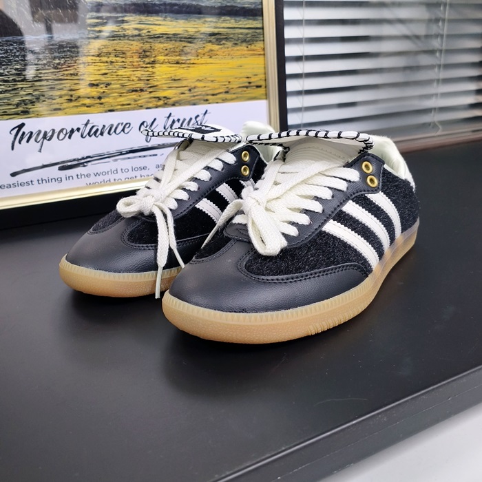 アディダス ユニセックスサンバスニーカー - Adidas CampusSamba Og  - ads1030x