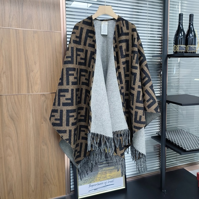 フェンディ レディース グレー パンチョ -  Gray Pancho - acc1756x