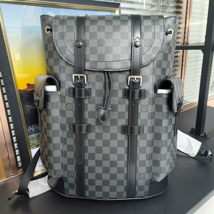 ルイヴィトン メンズ ダミエグラファイト クリストファー バックパック N41379  -  Gray  - lv1790x