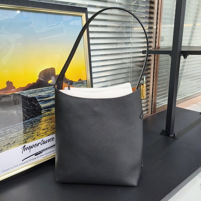 ルイヴィトン レディース ロー キーホーボ PM M25353 - Low Key Hobo PM - lvb2444x