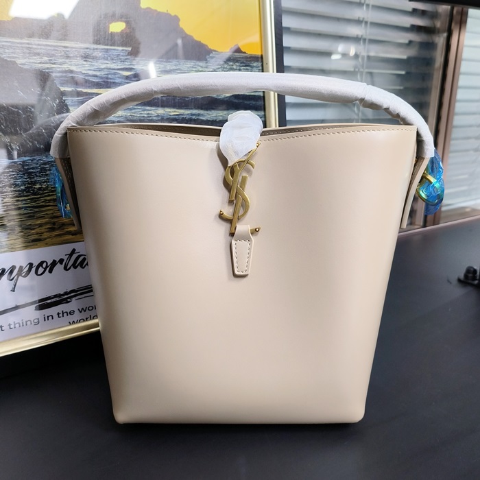 サンローラン レディース LE37 スモール バケットバッグ -  LE37 - ysb2596x