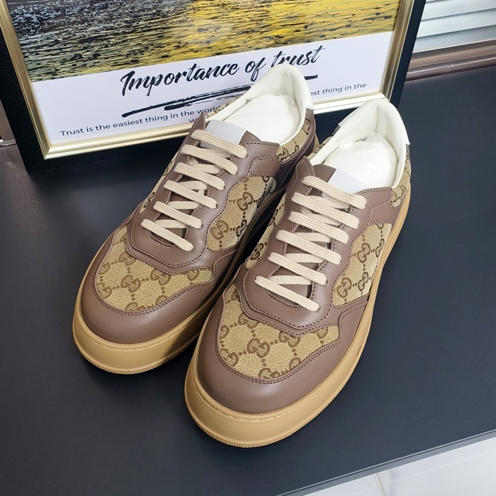 グッチ ユニセックス GG シュプリーム キャンバスレザースニーカー  -Camel  - gu957x
