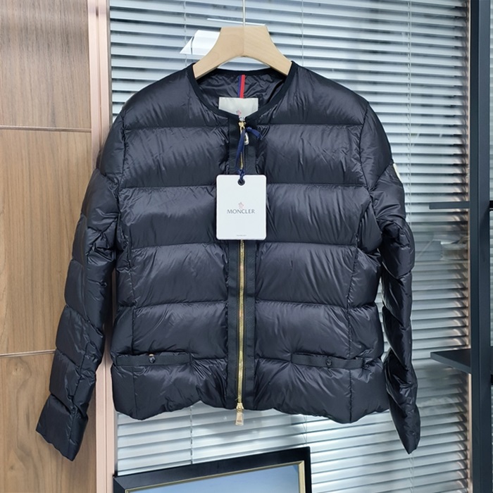 モンクレール レディース Laurine ショート ダウン パディング -  Laurine  - moc4459x