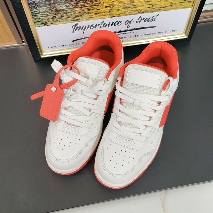 オフホワイト ユニセックス シグネチャー レッド スニーカー - Red  - of61x