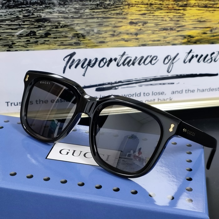 グッチ メンズ イニシャル サングラス- - acc01071x