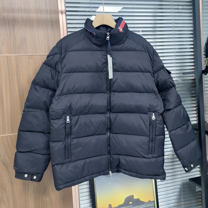 モンクレール メンズ ブラック ダウン パディング - Khaki  - mo183x