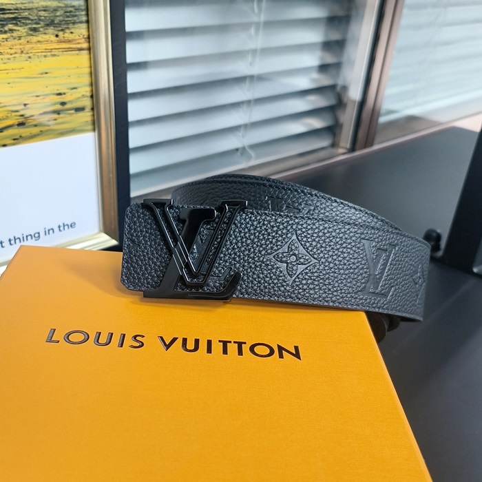 Initial Buckle  - ルイヴィトンメンズ イニシャル LOGO バックルレザーベルト LOUBT0003.Size(4.0cm).ブラック/ブラックシルバー