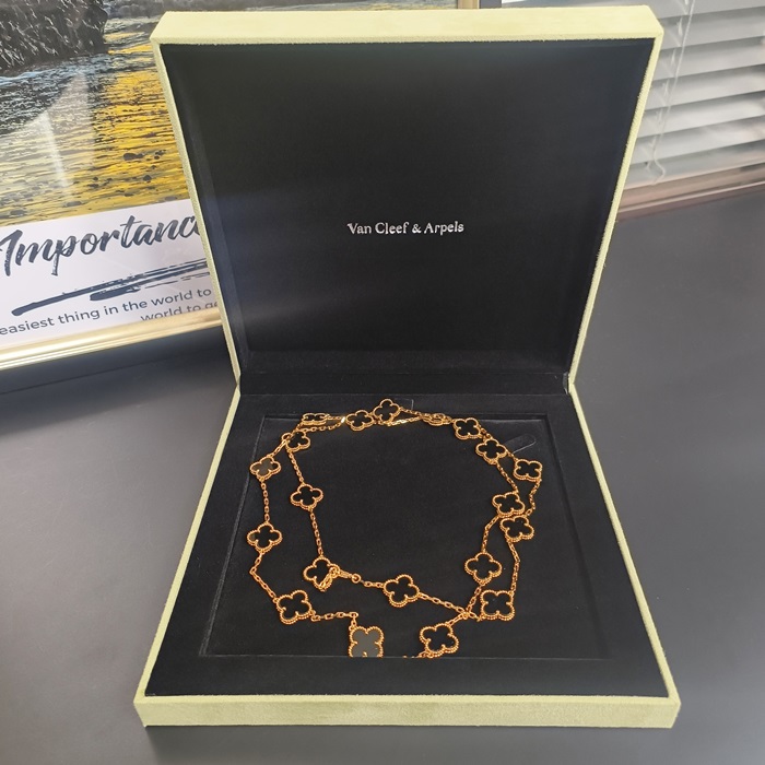 ヴァンクリーフ＆アーペル レディース ブラック ネックレス -   - acc375x