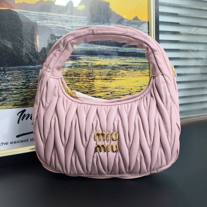 ミュウミュウ レディース ピンク クロスバッグ -   Pink- miu272x