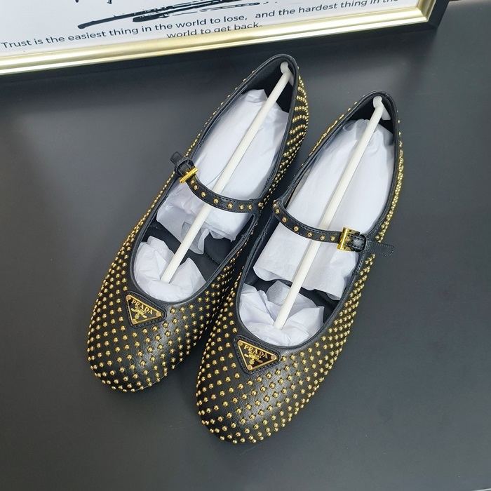 プラダ レディース メリージェーンフラット -  Shoes - prs3024x