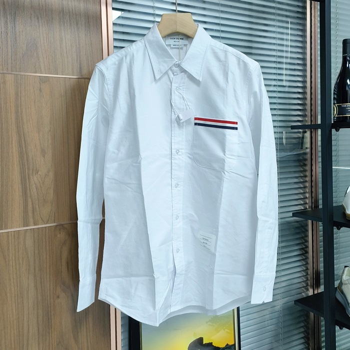 Strap Shirt - トムブラウン メンズ ストラップ シャツ - tho388x