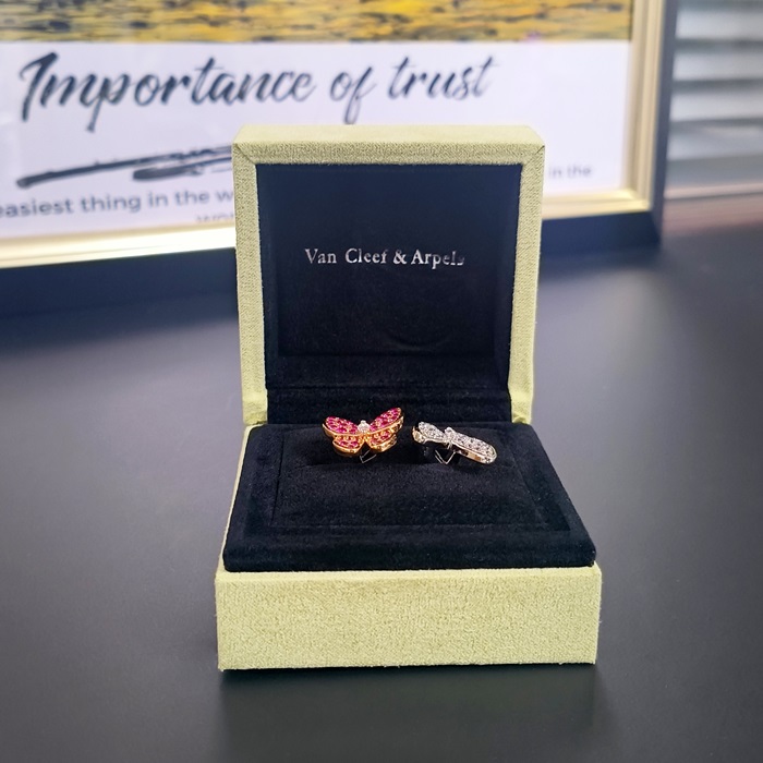 ヴァンクリーフ＆アーペル レディース ゴールド リング -   Gold - acc2572x