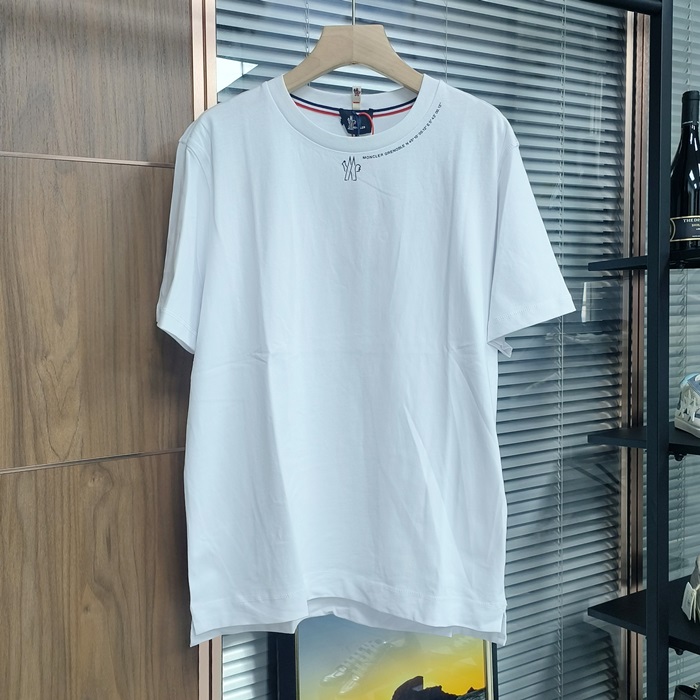 モンクレール メンズ ラウンドネック半袖Tシャツ - Round- moc5442x