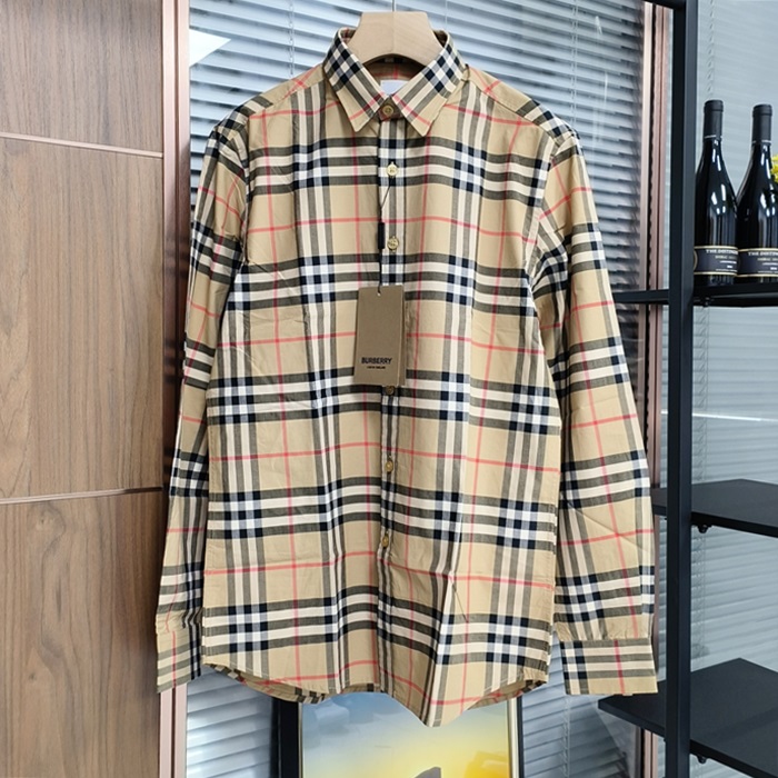バーバリー メンズ ベージュ シャツ - Shirts - buc313x