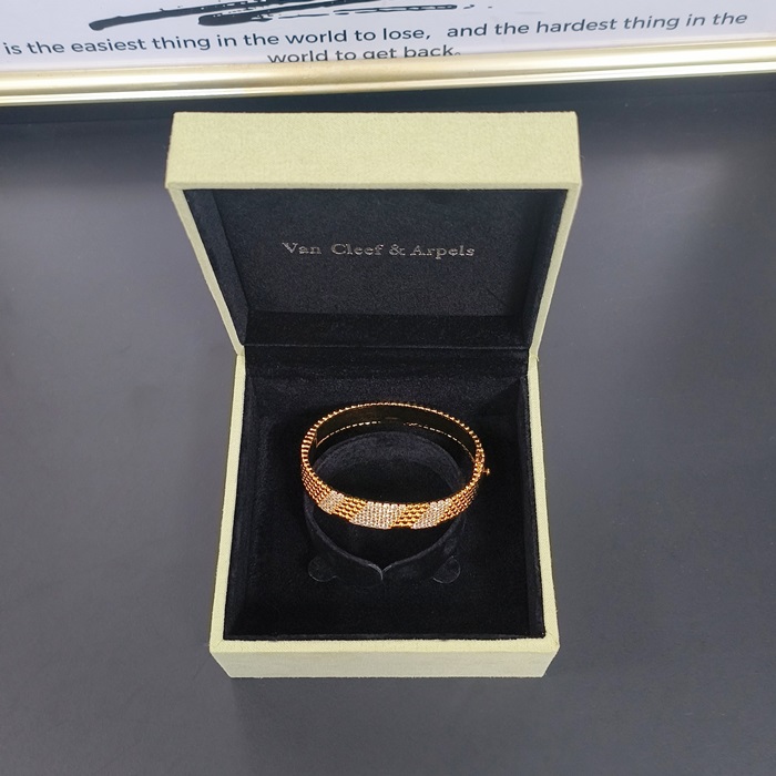 ヴァンクリーフ＆アーペル レディース ペルレリ ダイヤモンド ブレスレット -   Perlée Diamond Bracelet - acc3991x