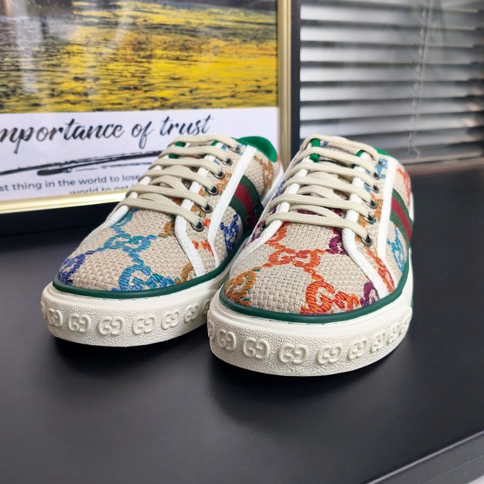 グッチ ユニセックス ベージュ スニーカー - - gus911x