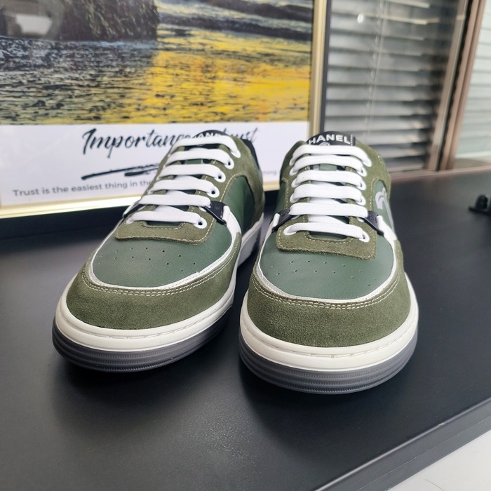 シャネルユニセックス キッドスキン スエード グリーン スニーカー - ChanelGreen  - ch503x